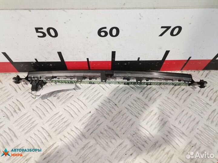 Стоп-сигнал Mercedes-Benz C-Класс W203/S203/CL203