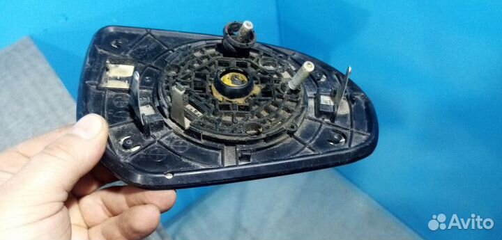 Зеркальный элемент электрического зеркала левого K