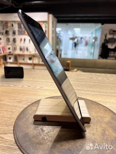 iPad Air 128GB + SIM