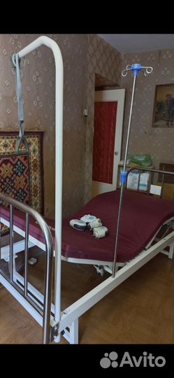 Кровать с подъемным механизмом 90х200