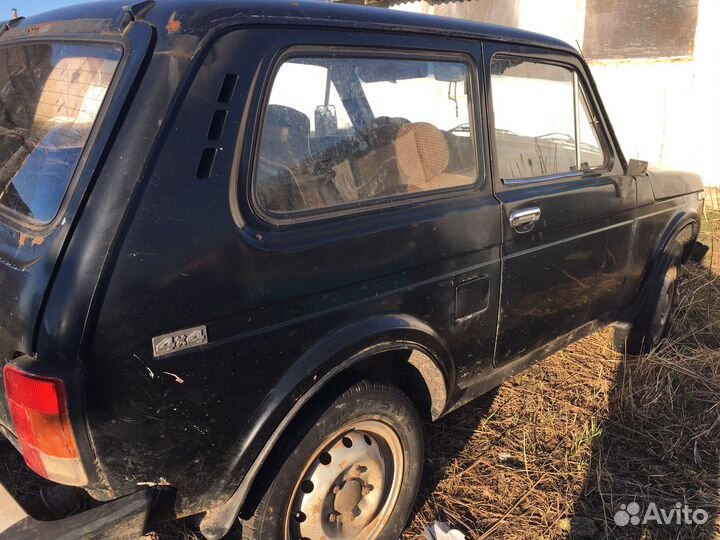 LADA 4x4 (Нива) 1.7 МТ, 1997, 100 000 км