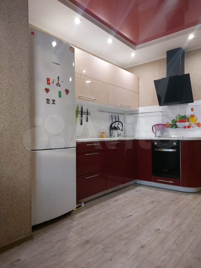 2-к. квартира, 59 м², 1/16 эт.