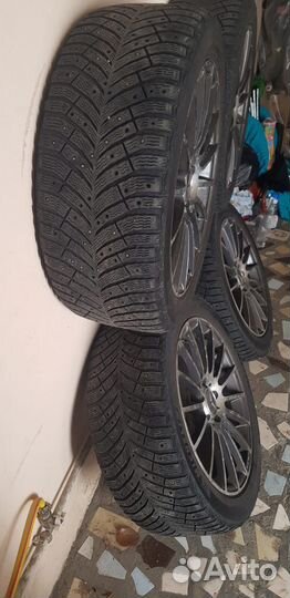 Диски с резиной на mercedes r18