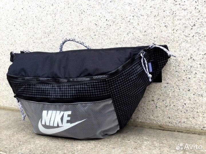 Сумка поясная Nike TRL Tech Waistpack