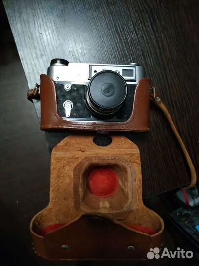 Плёночный фотоаппарат фэд 5В