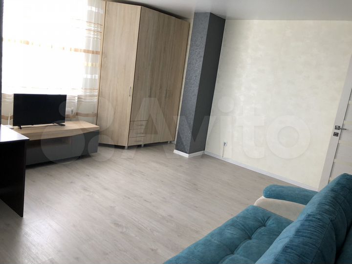 2-к. квартира, 57,6 м², 15/18 эт.