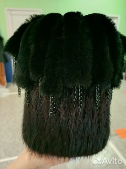 Шапка зимняя меховая женская
