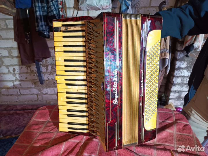 Аккордеон Royal standart grand loserti