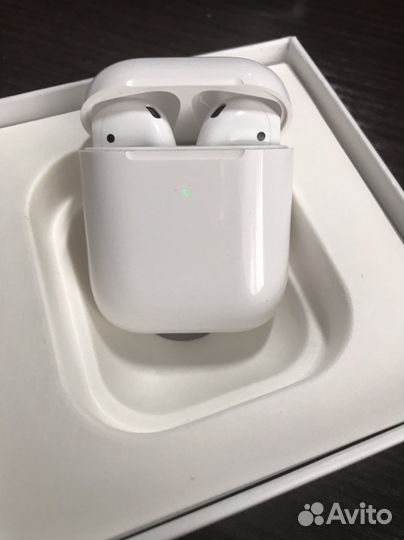 Наушники airpods