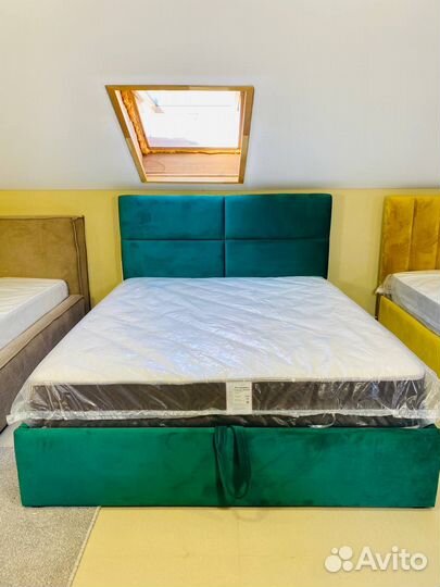 Кровать двухспальная Orlando 160x200