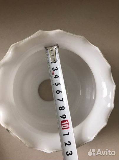 Плафон в хорошем состоянии. Отправляю почтой