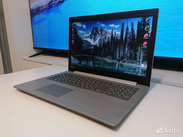 Мощный ноутбук Lenovo для Автокад работы и игр