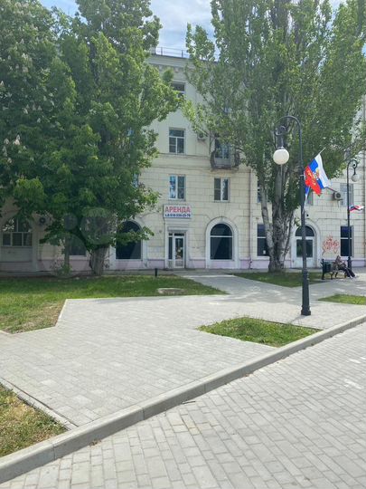 Свободного назначения, 279 м²