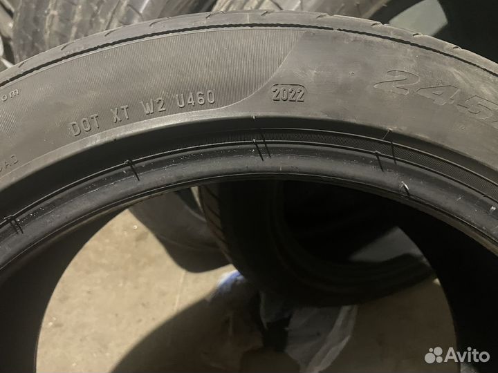 Pirelli P Zero 245/45 R19