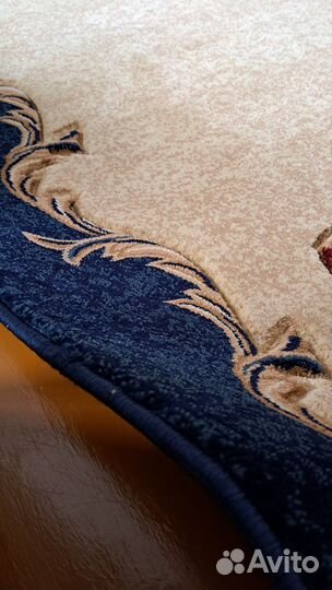 Ковер шерстяной