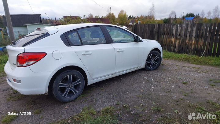 Chevrolet Cruze 1.6 AT, 2013, битый, 103 000 км