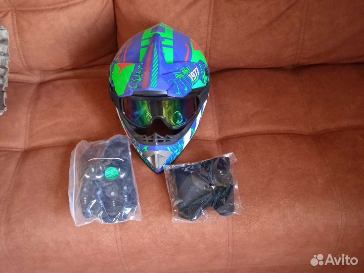 Мотошлем. Шлем для мотоцикла. Каска