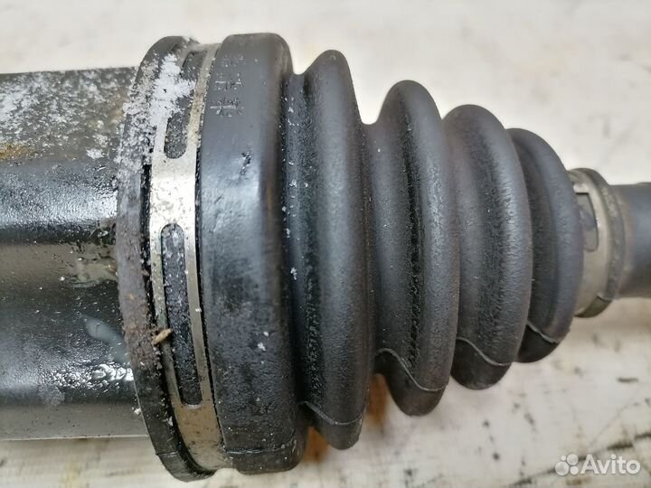 Привод передний правый Toyota Camry ASV50 внутренн