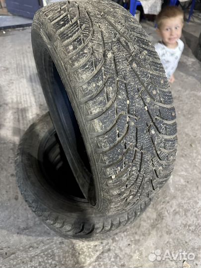 Maxxis Premitra Ice Nord NP5 215/60 R17