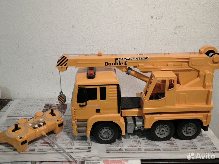 Кран на радиоуправлении