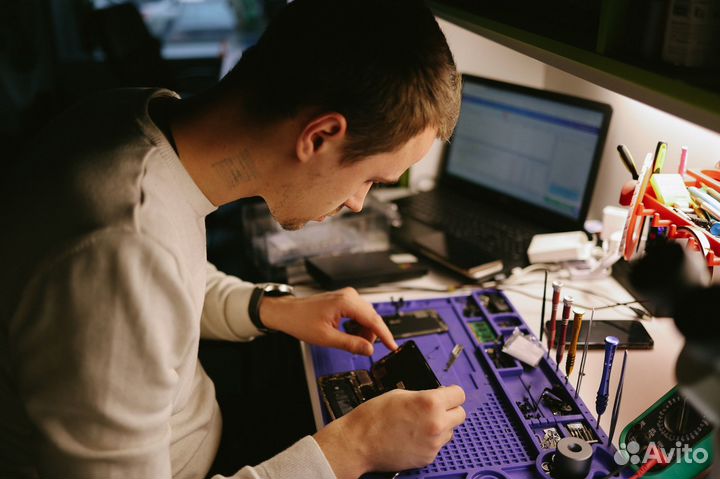 Частный мастер по ремонту сотовых телефонов/iPhone