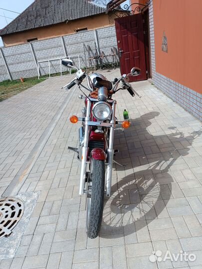 Мотоцикл Suzuki Intruder vs400