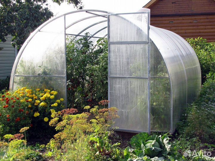 Теплица из поликарбоната