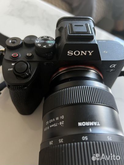 Зеркальный фотоаппарат sony a7 iv + 2 флэшки