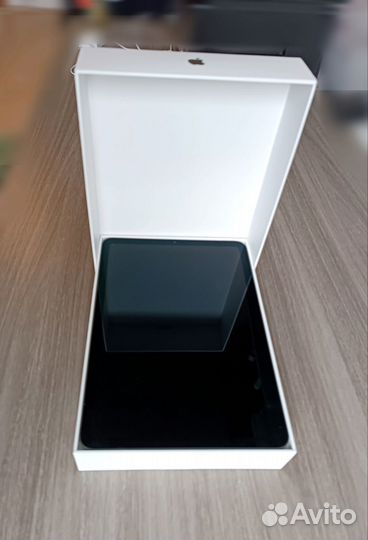 iPad air 4 64gb wifi