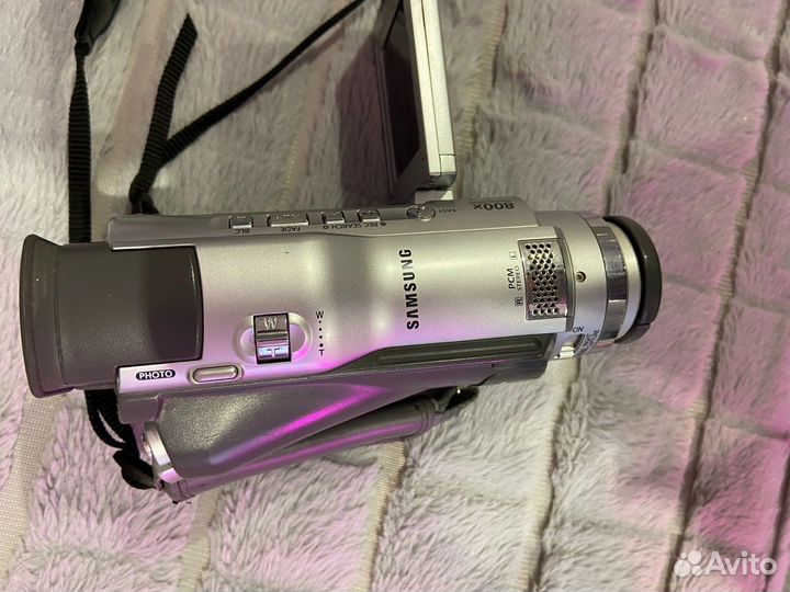 Видеокамера Samsung 800x