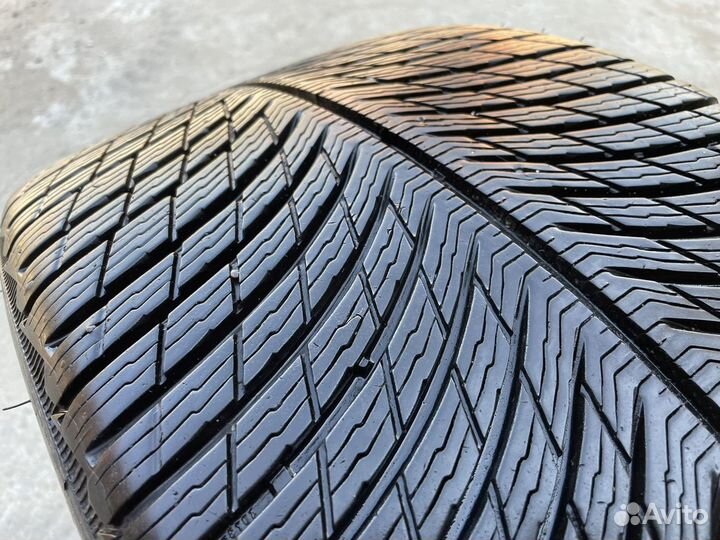 Michelin Pilot Alpin 5 SUV 295/35 R21