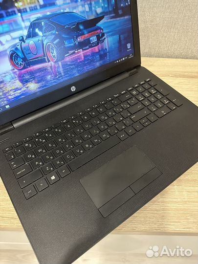 Мощный современный ноутбук HP
