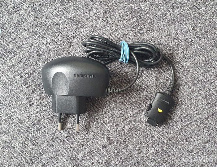 Зарядка Samsung TAD137EBE