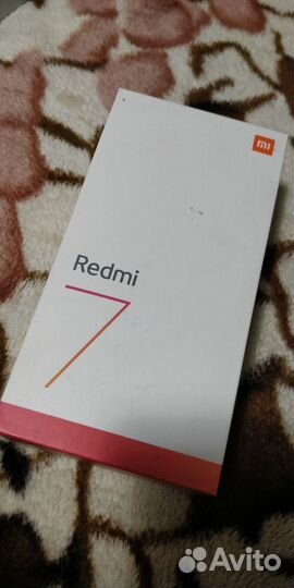 Xiaomi Redmi 7, 3/32 ГБ