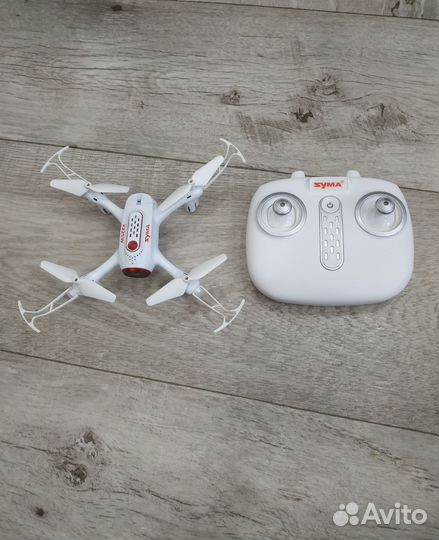 Квадрокоптер с камерой syma X22SW