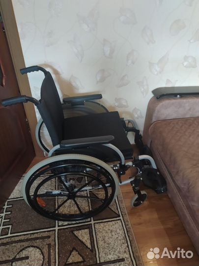 Коляска инвалидная