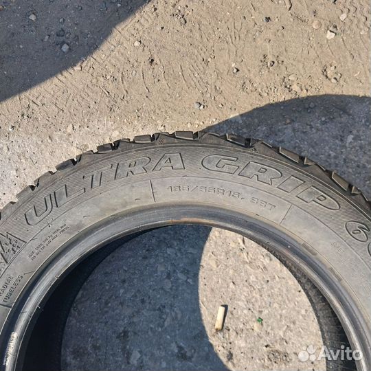 Goodyear UltraGrip 185/65 R15 94H