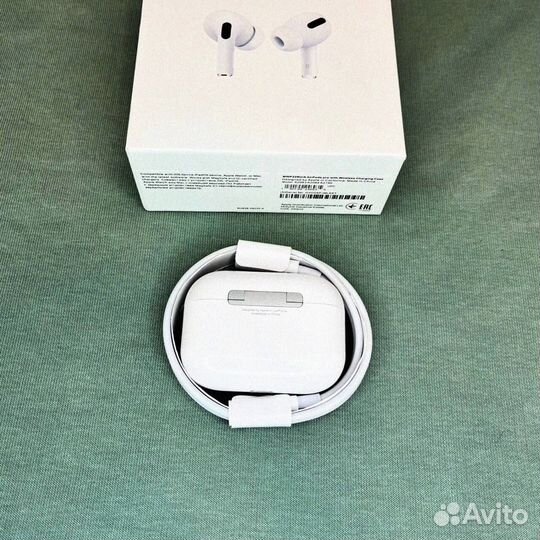 AirPods Pro 2: Музыка в каждом шаге