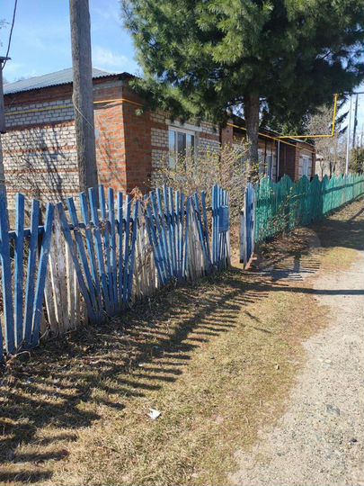 3-к. квартира, 90 м², 1/1 эт.