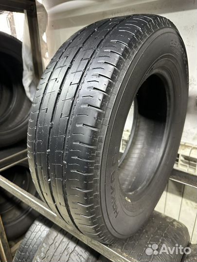 Nokian Tyres Hakka C2 215/70 R15C 109R