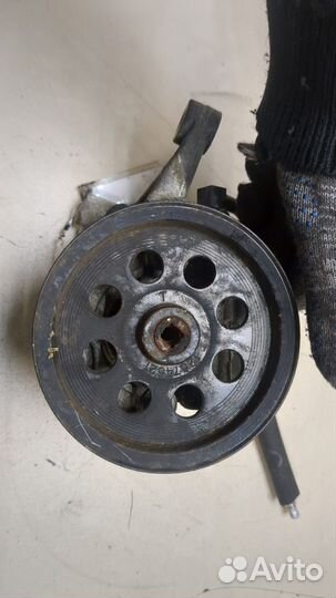 Насос гидроусилителя руля (гур) Cadillac STS, 2009