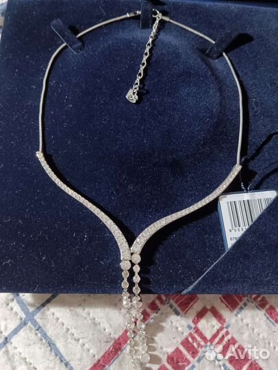 Колье и серьги swarovski