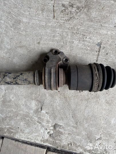 Привод передний правый mazda 3 bk