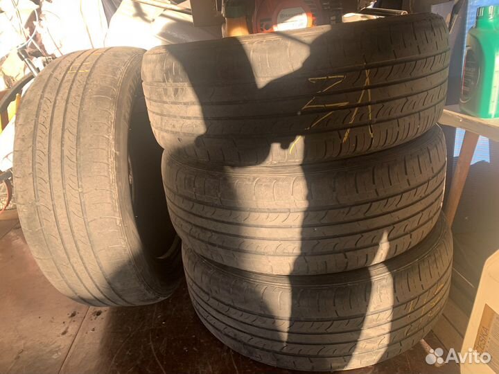 Roadstone Classe Premiere 225/55 R18