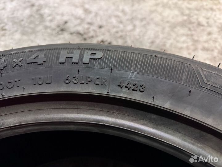 Nord Wolf Cargo 215/55 R18