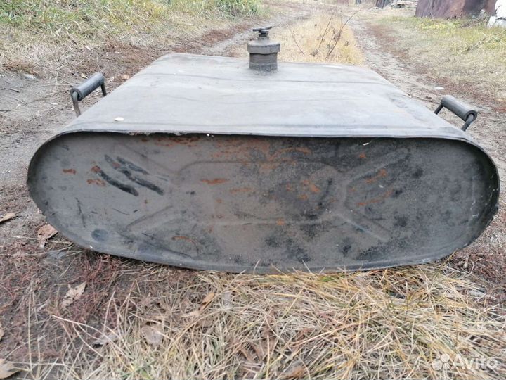 Бензобак