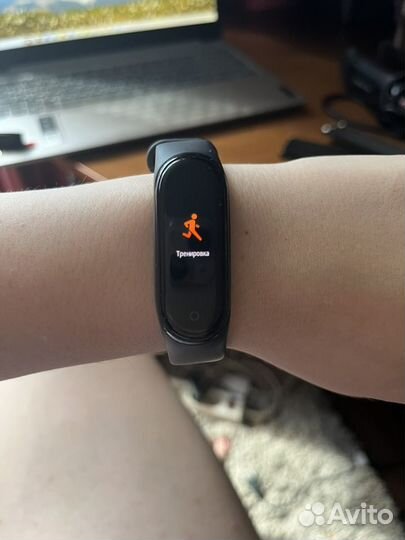 Фитнес браслет xiaomi mi band 4