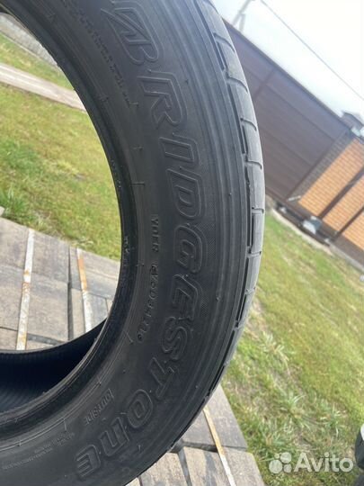 Bridgestone Dueler H/L 215/60 R17