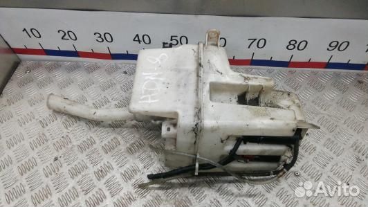 Бачок омывателя toyota corolla verso 2 (HDN08NL01)