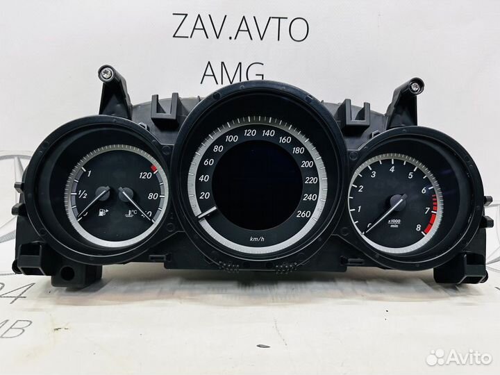 AMG Панель приборов Mercedes W204